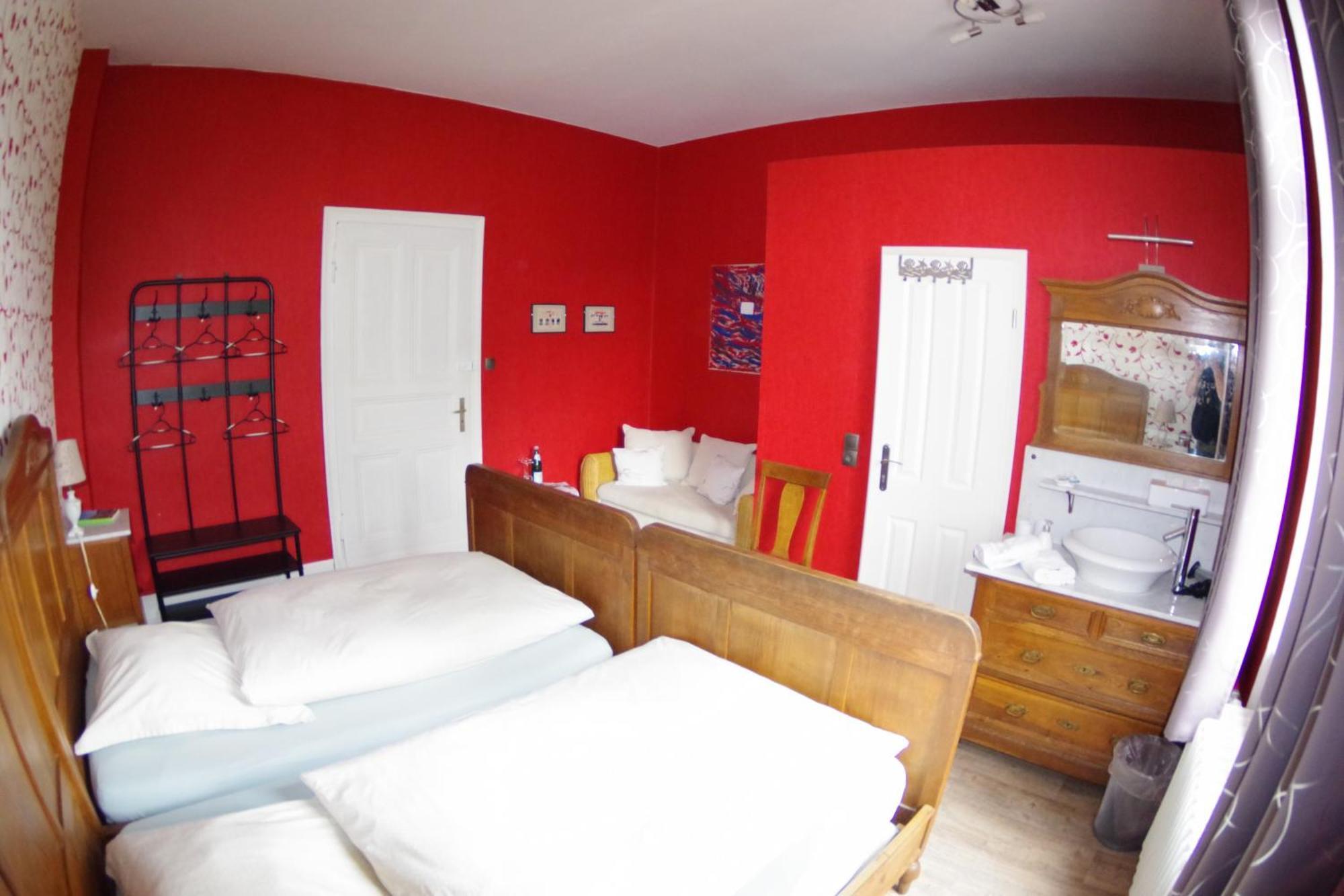 Wohnen Im Burghotel ロルヒ・アム・ライン 部屋 写真